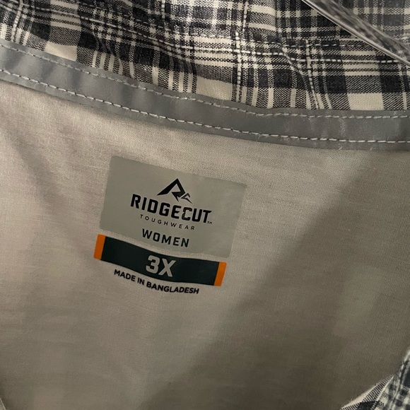 Ridgecut Tough wear 3X Women's Short Sleeve Plaid Shirt, Bundle of two - Picture 7 of 15